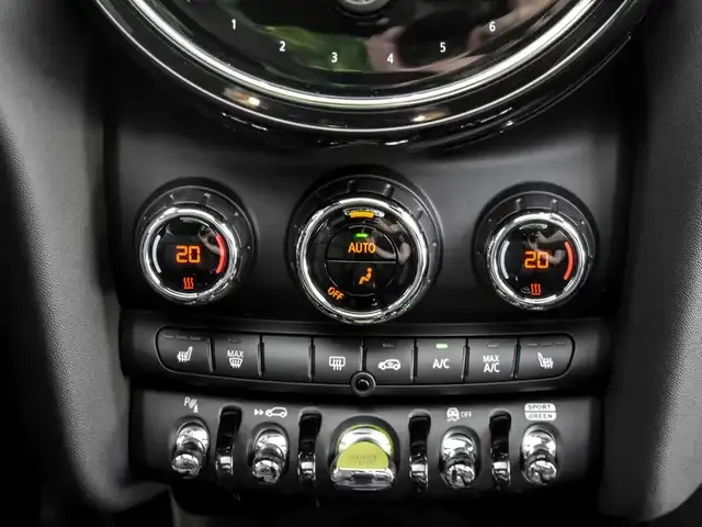 MINI Cooper SE