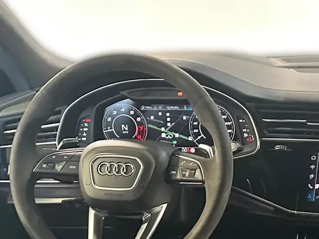 Audi RS Q8