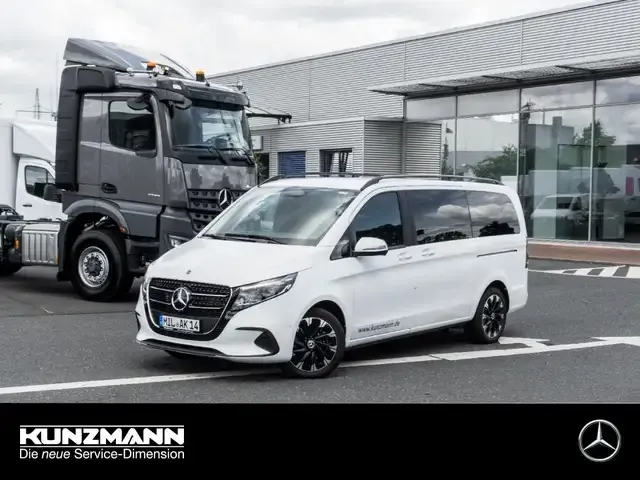 Mercedes-Benz V 250