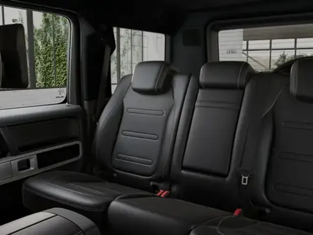 Mercedes-Benz G 500