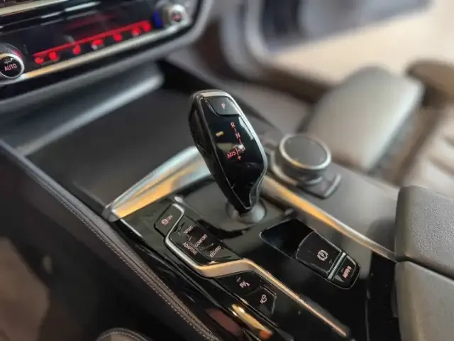 BMW 550