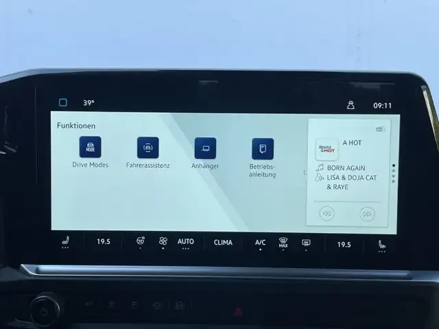 Volkswagen T7 Caravelle