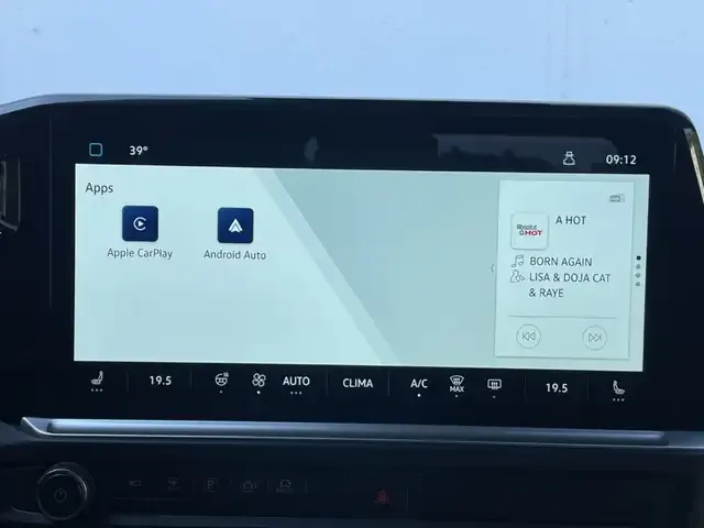 Volkswagen T7 Caravelle