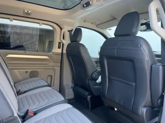 Volkswagen T7 Caravelle