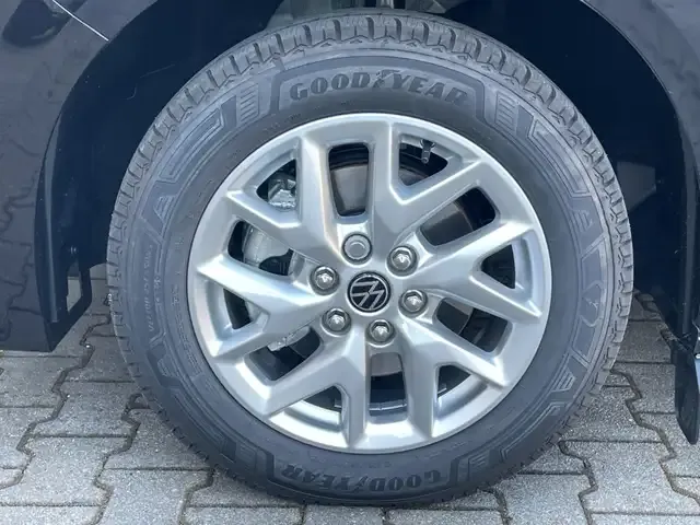 Volkswagen T7 Caravelle