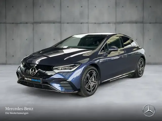 Mercedes-Benz EQE 300