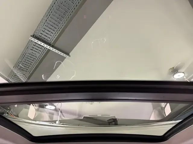 BMW 225