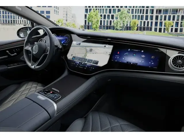 Mercedes-Benz EQS