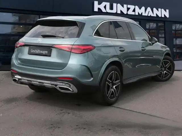 Mercedes-Benz GLC 220