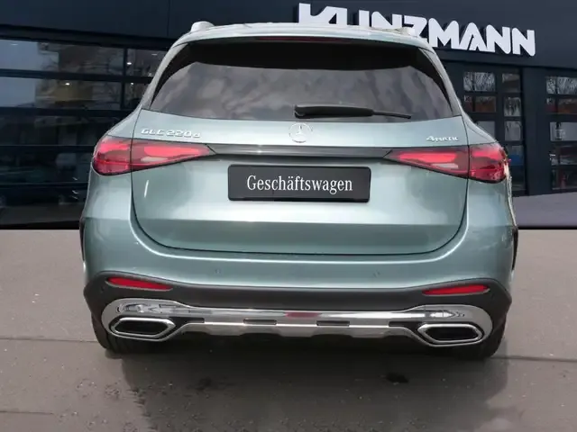 Mercedes-Benz GLC 220