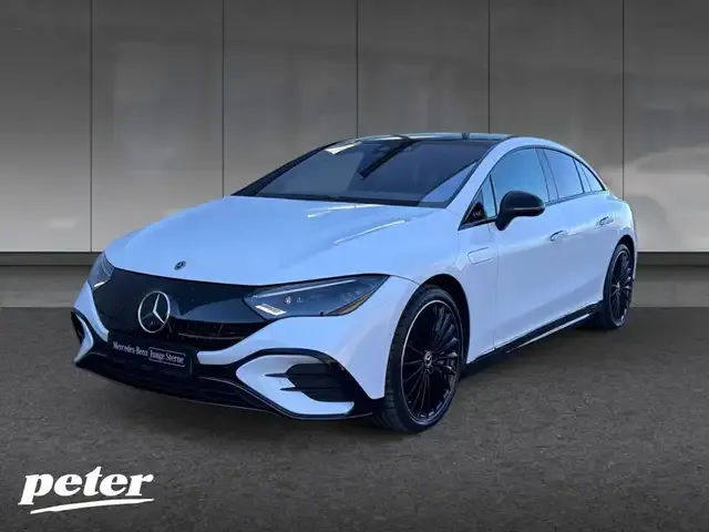 Mercedes-Benz EQE 300