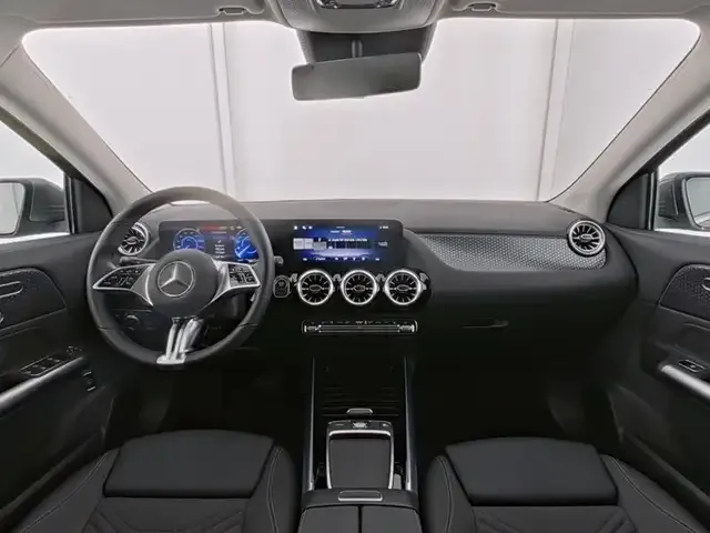 Mercedes-Benz EQA 300