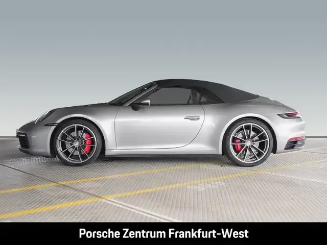 Porsche 992