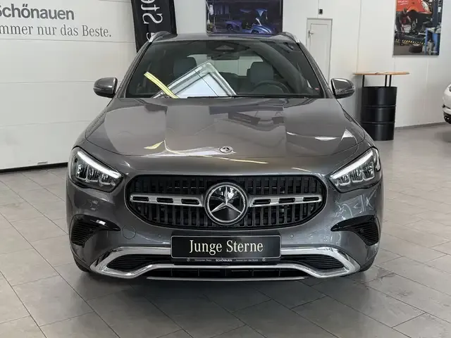 Mercedes-Benz GLA 180
