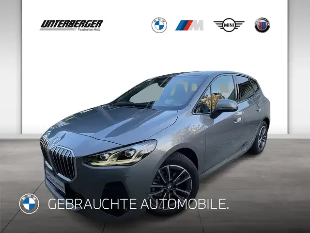 BMW 218