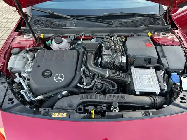 Mercedes-Benz CLA 250