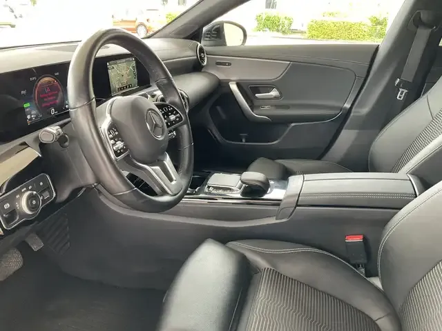 Mercedes-Benz CLA 250