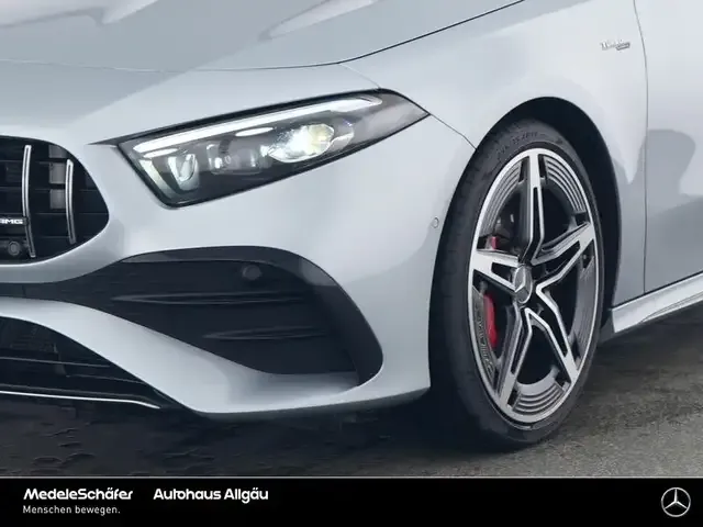 Mercedes-Benz A 35 AMG