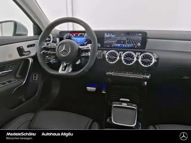 Mercedes-Benz A 35 AMG