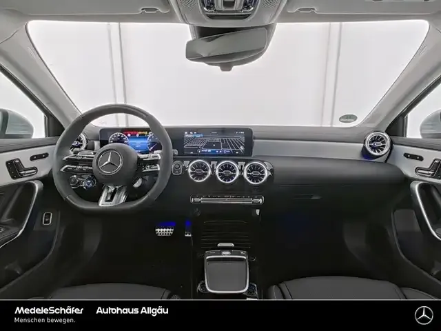 Mercedes-Benz A 35 AMG