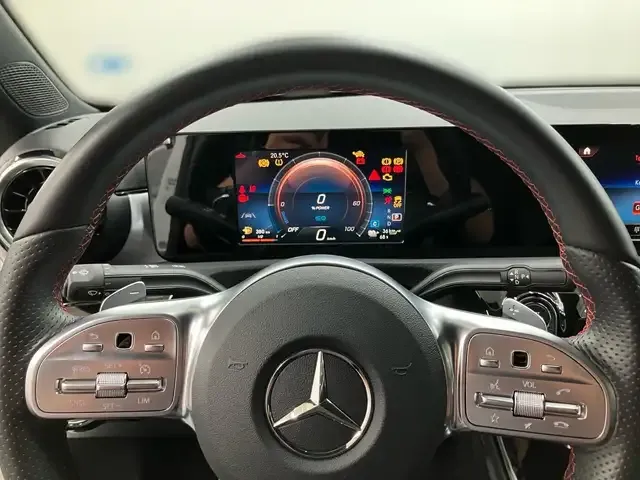 Mercedes-Benz A 250