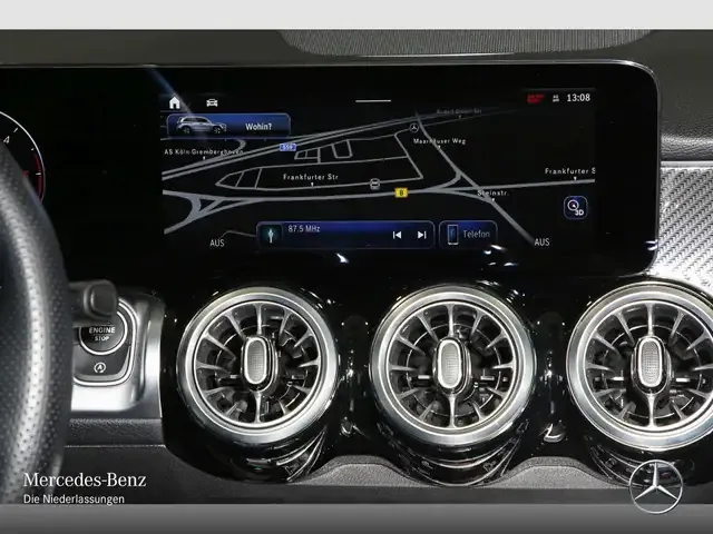 Mercedes-Benz GLB 200