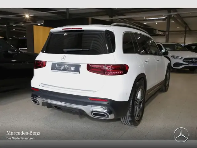 Mercedes-Benz GLB 200