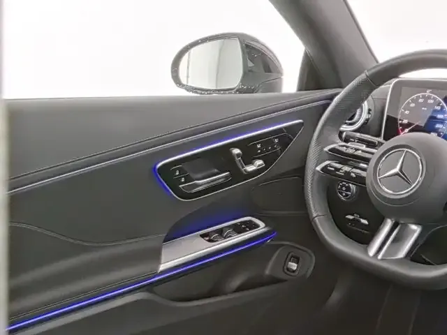 Mercedes-Benz CLE 200