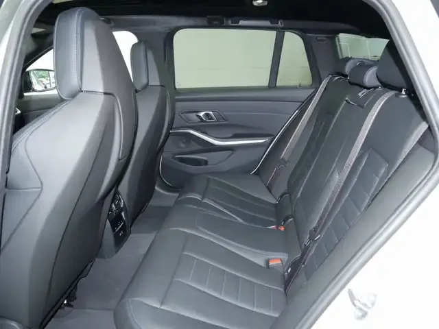 BMW 340