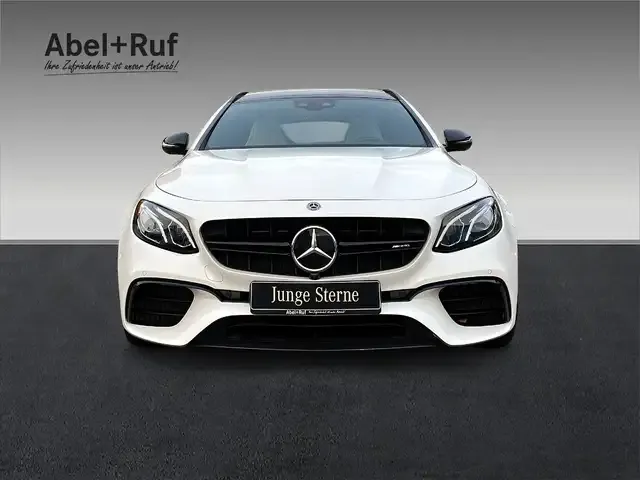 Mercedes-Benz E 63 AMG
