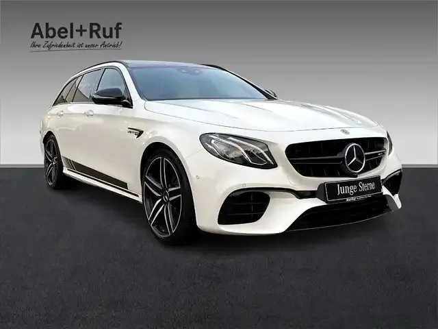 Mercedes-Benz E 63 AMG