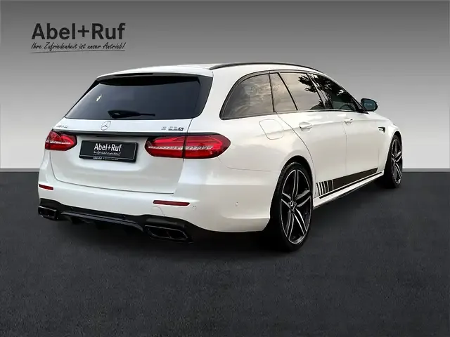 Mercedes-Benz E 63 AMG