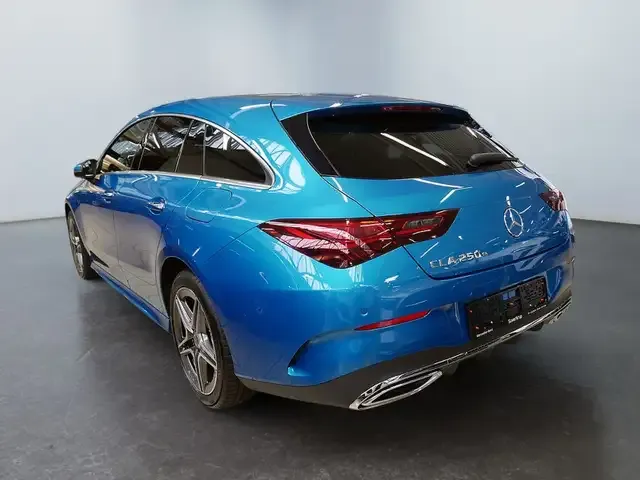 Mercedes-Benz CLA 250