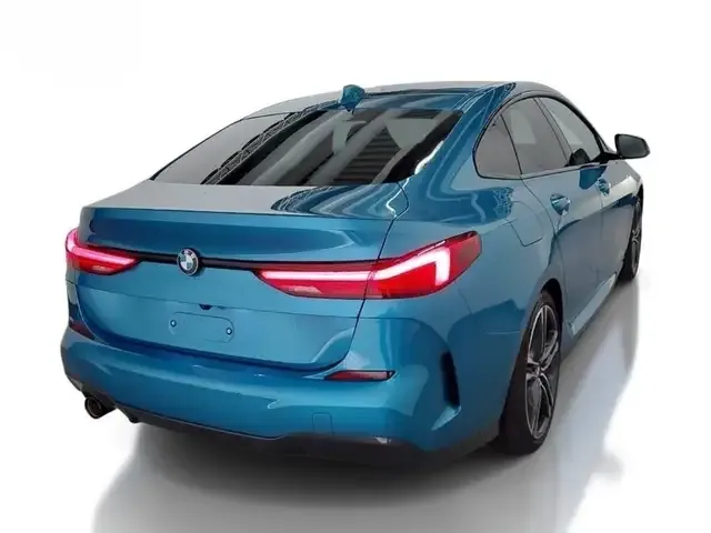 BMW 218
