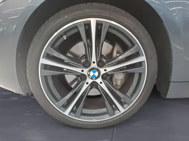 BMW 440