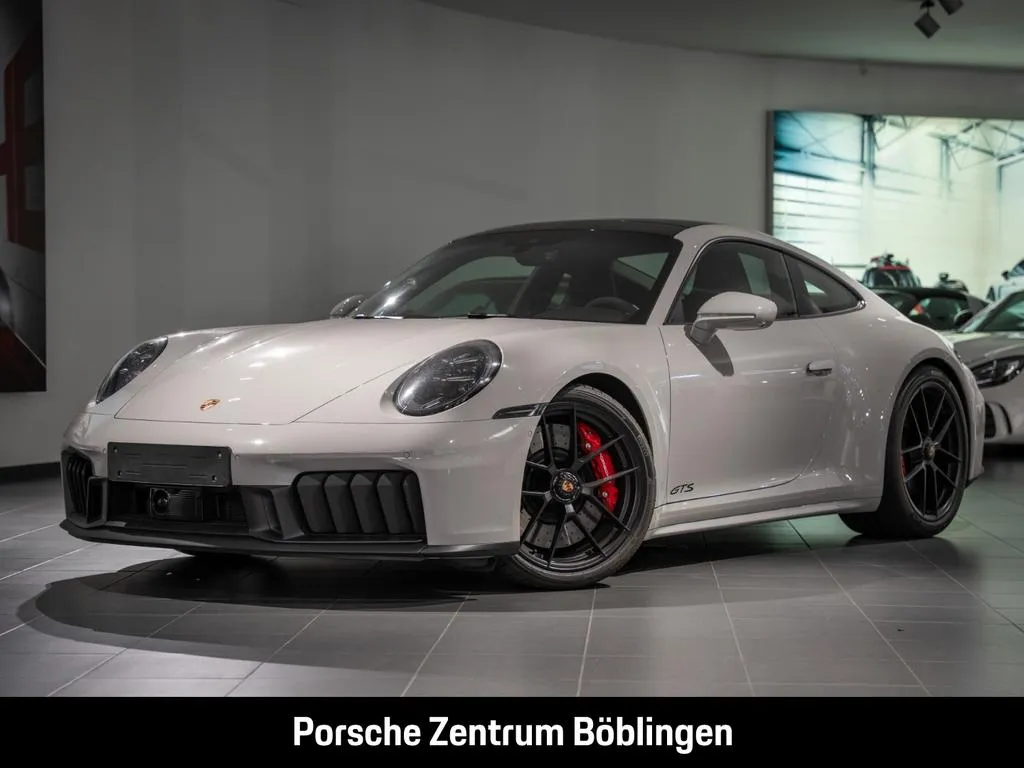Porsche 992