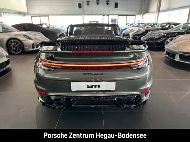 Porsche 992