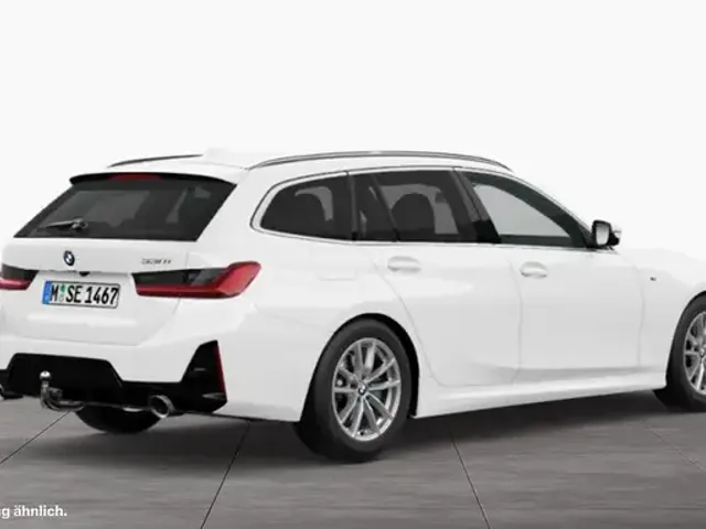 BMW 330