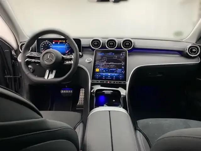 Mercedes-Benz C 220