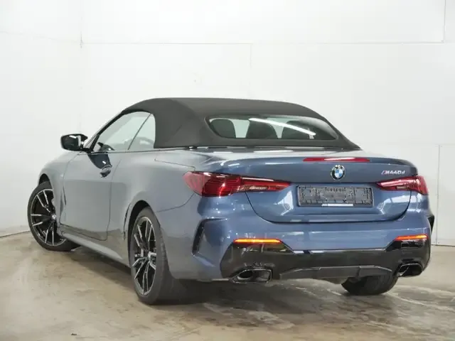BMW 440