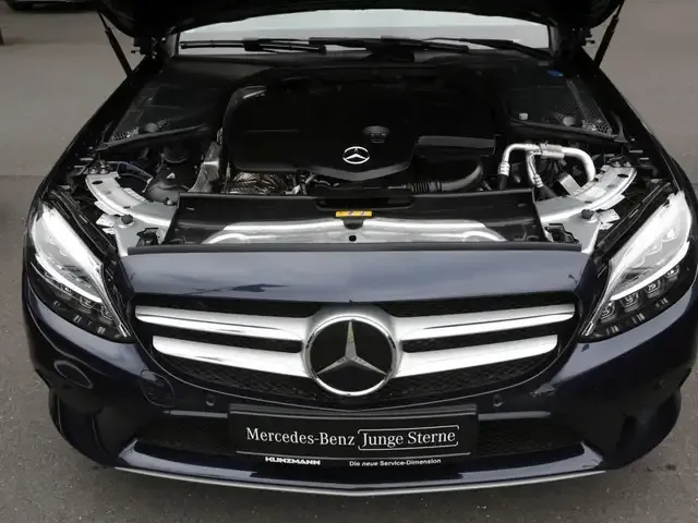 Mercedes-Benz C 220