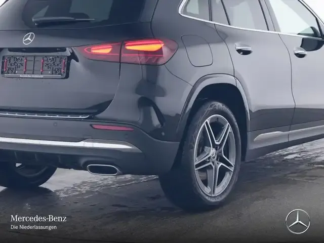 Mercedes-Benz GLA 250