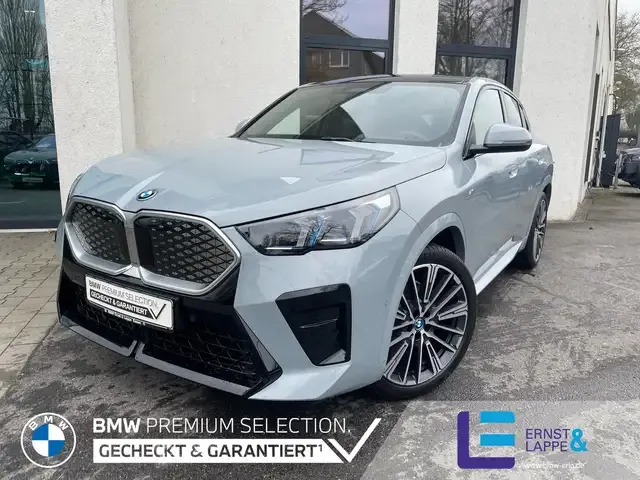 BMW iX2