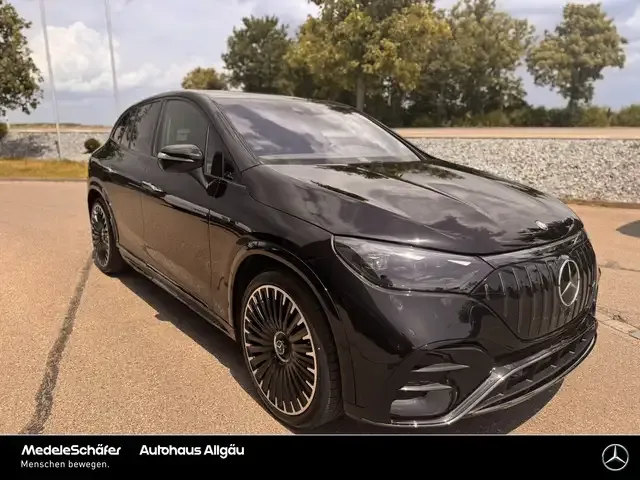 Mercedes-Benz EQE SUV