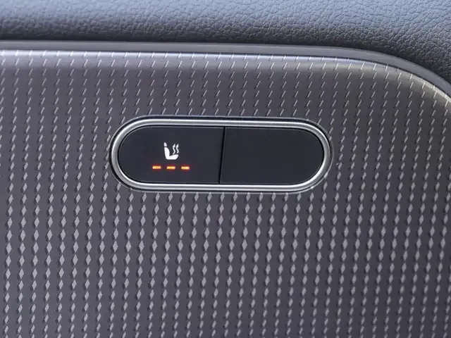 Mercedes-Benz EQB 300