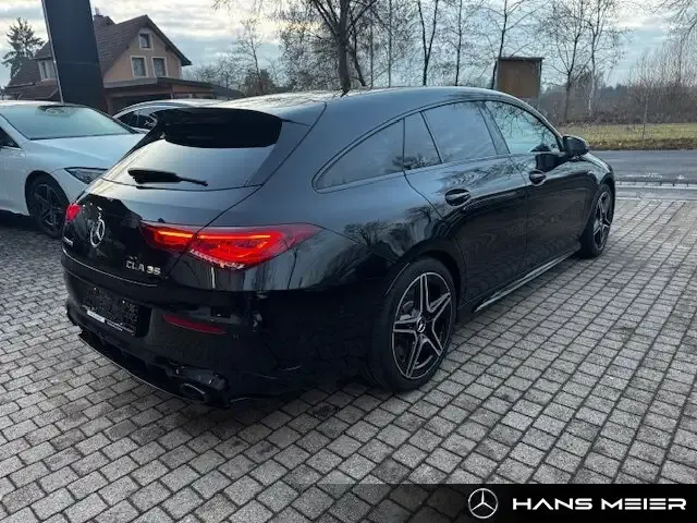 Mercedes-Benz CLA 35 AMG
