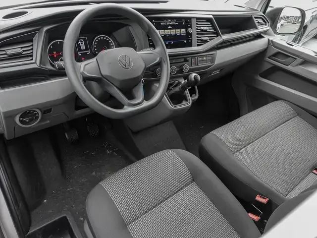Volkswagen T6.1 Transporter