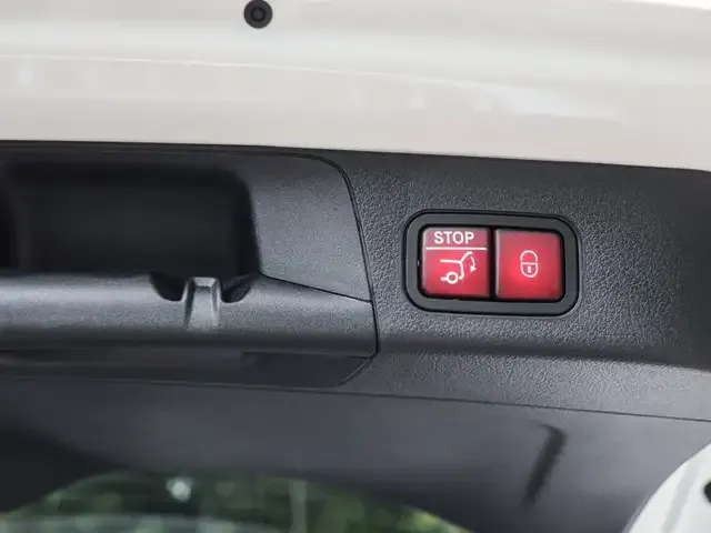 Mercedes-Benz EQB 300