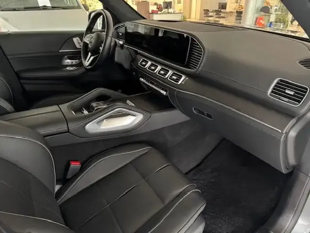 Mercedes-Benz GLS 600