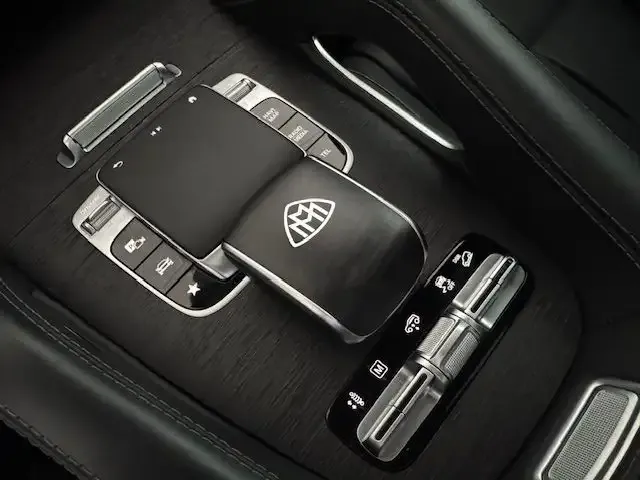 Mercedes-Benz GLS 600